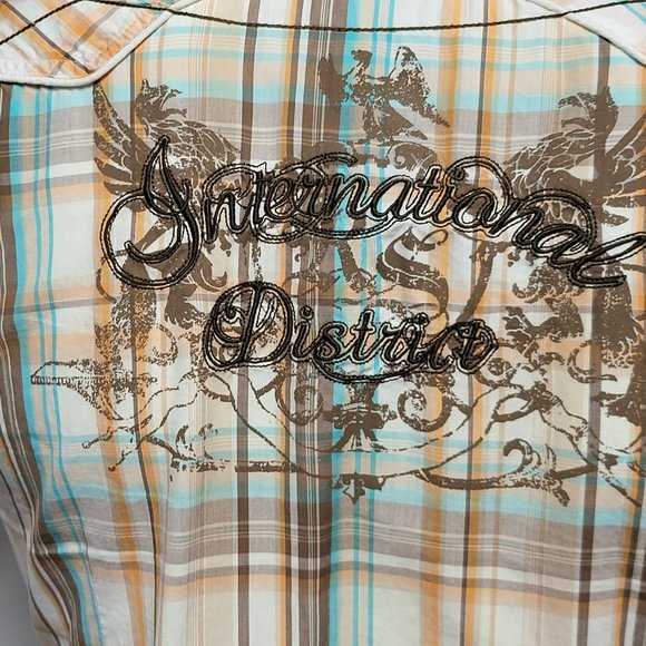 Men's Short Sleeved Collared Shirt - Picture 4 of 7